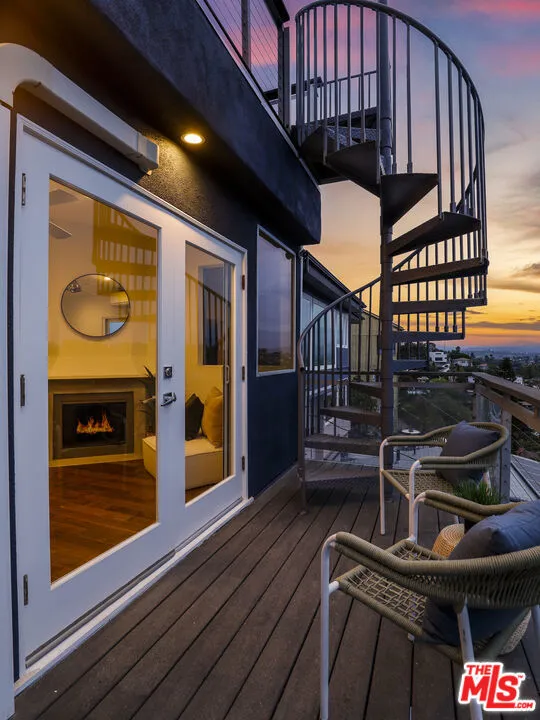 1814 Webster Avenue, Los Angeles, California 90026 home-pic-47