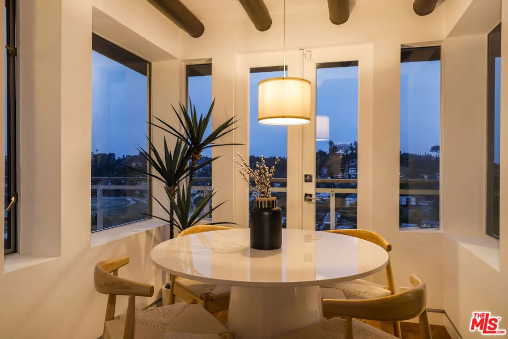 1814 Webster Avenue, Los Angeles, California 90026 home-pic-45