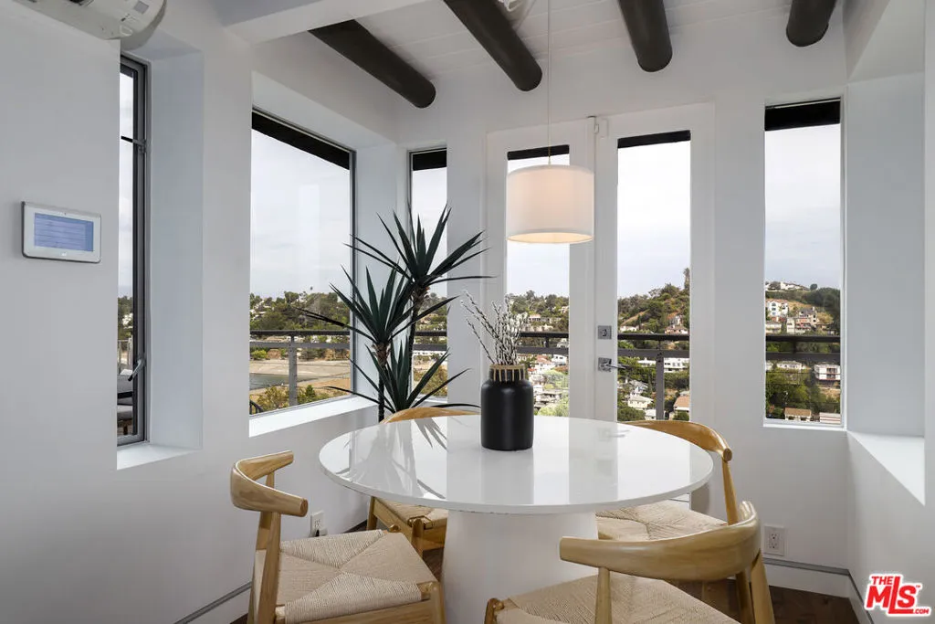 1814 Webster Avenue, Los Angeles, California 90026 home-pic-10