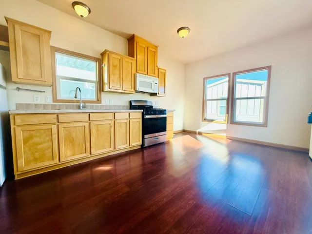 1730 Commercial Way, Santa Cruz, California 95065