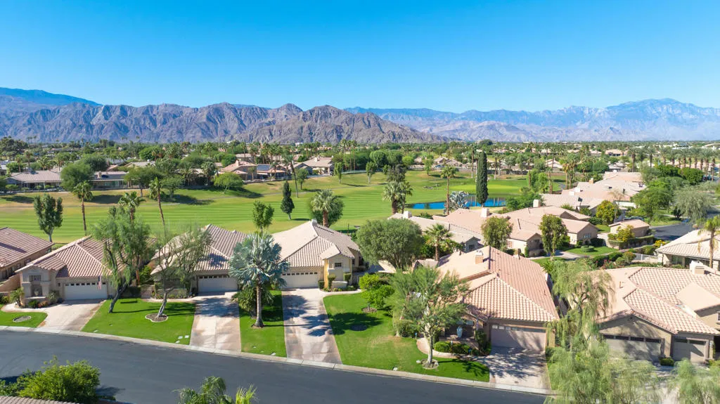 45627 Spyglass Hill Street, Indio, California 92201 home-pic-41