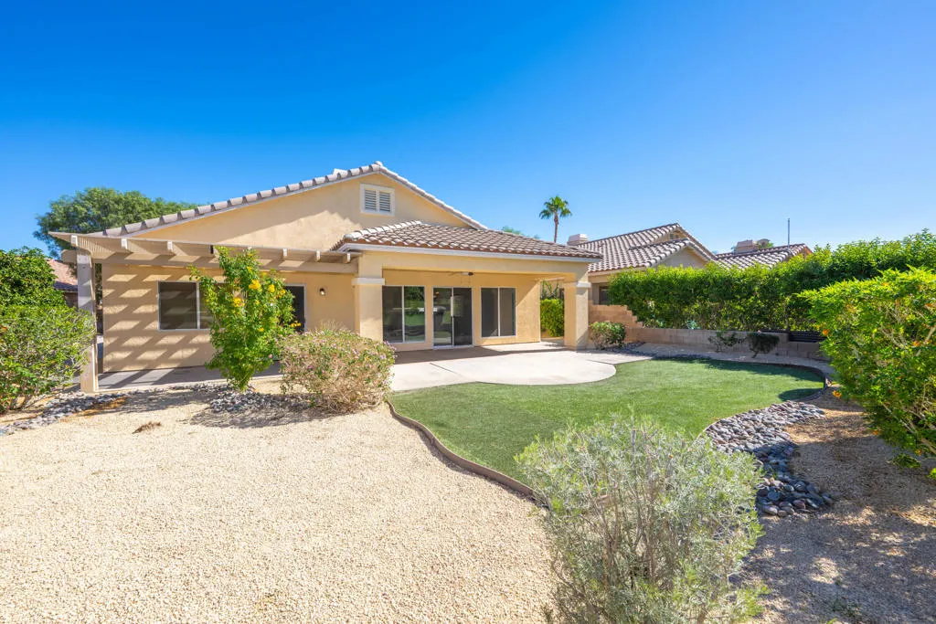 45627 Spyglass Hill Street, Indio, California 92201 home-pic-28