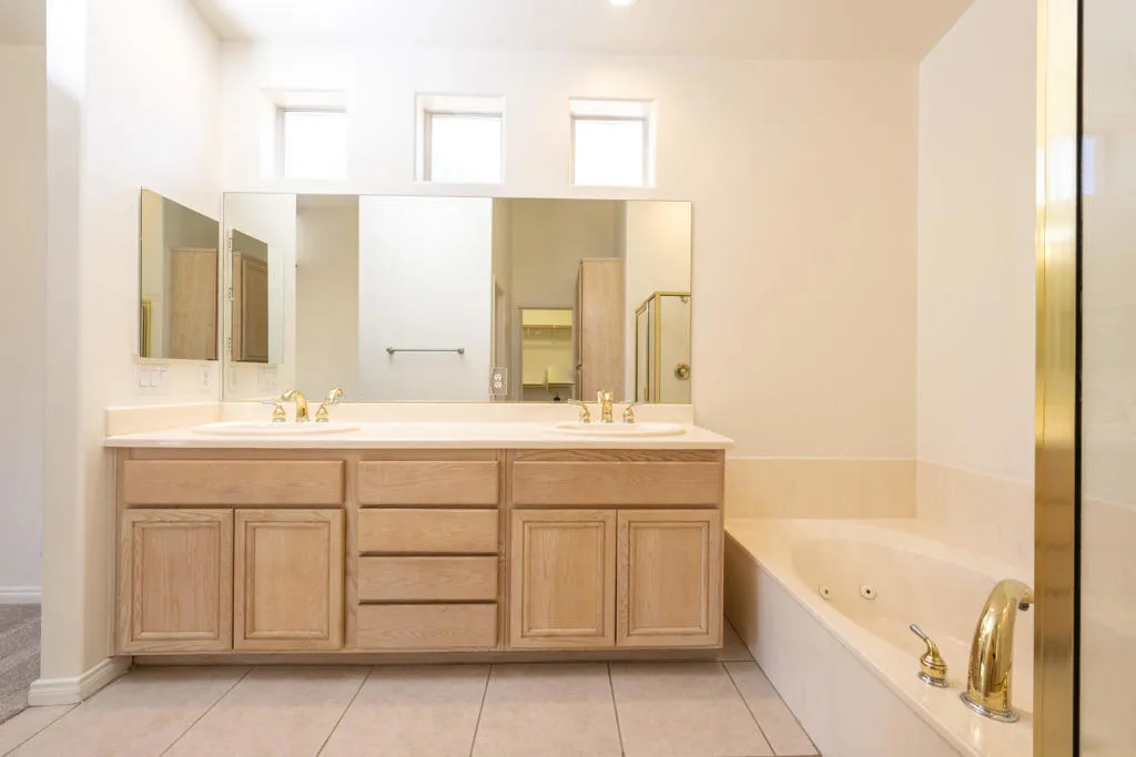 45627 Spyglass Hill Street, Indio, California 92201 home-pic-21