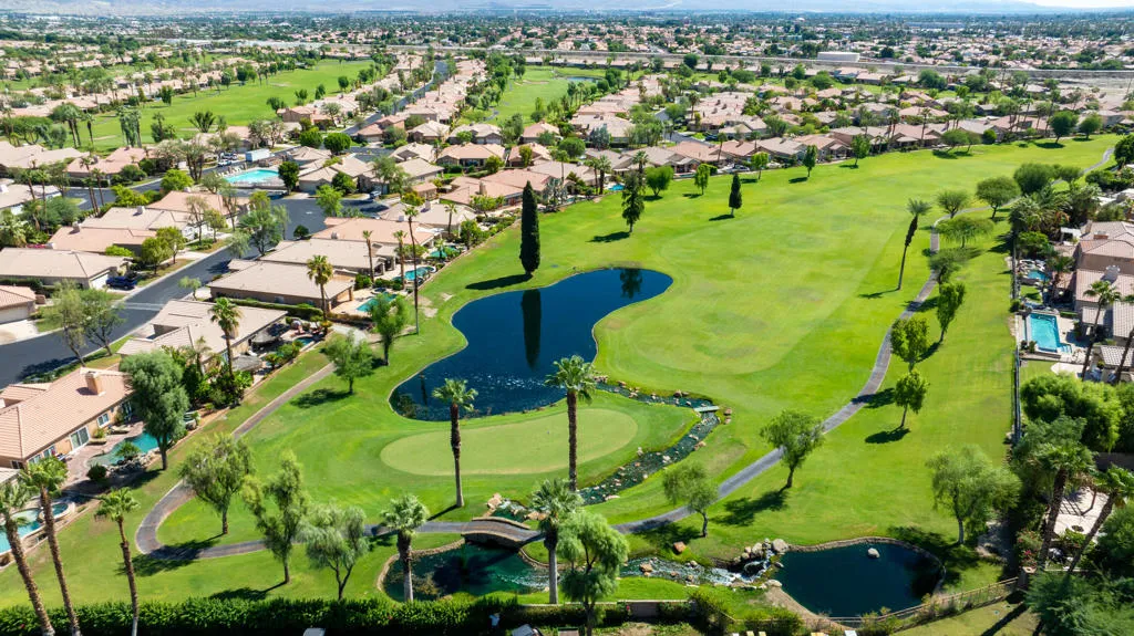 45627 Spyglass Hill Street, Indio, California 92201 home-pic-36