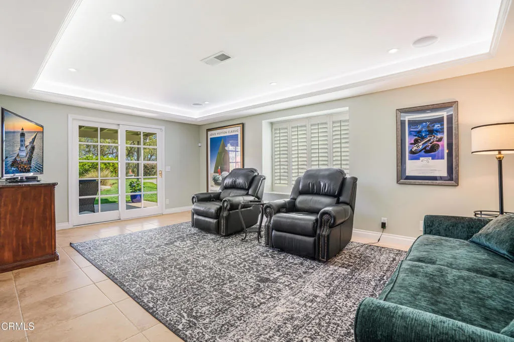 6065 Cielo Vista Court, Camarillo, California 93012 home-pic-25