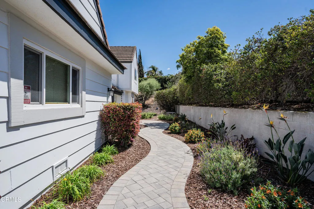 6065 Cielo Vista Court, Camarillo, California 93012 home-pic-59