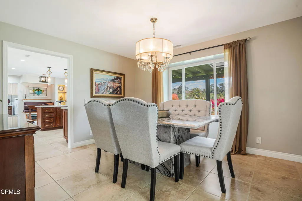 6065 Cielo Vista Court, Camarillo, California 93012 home-pic-23