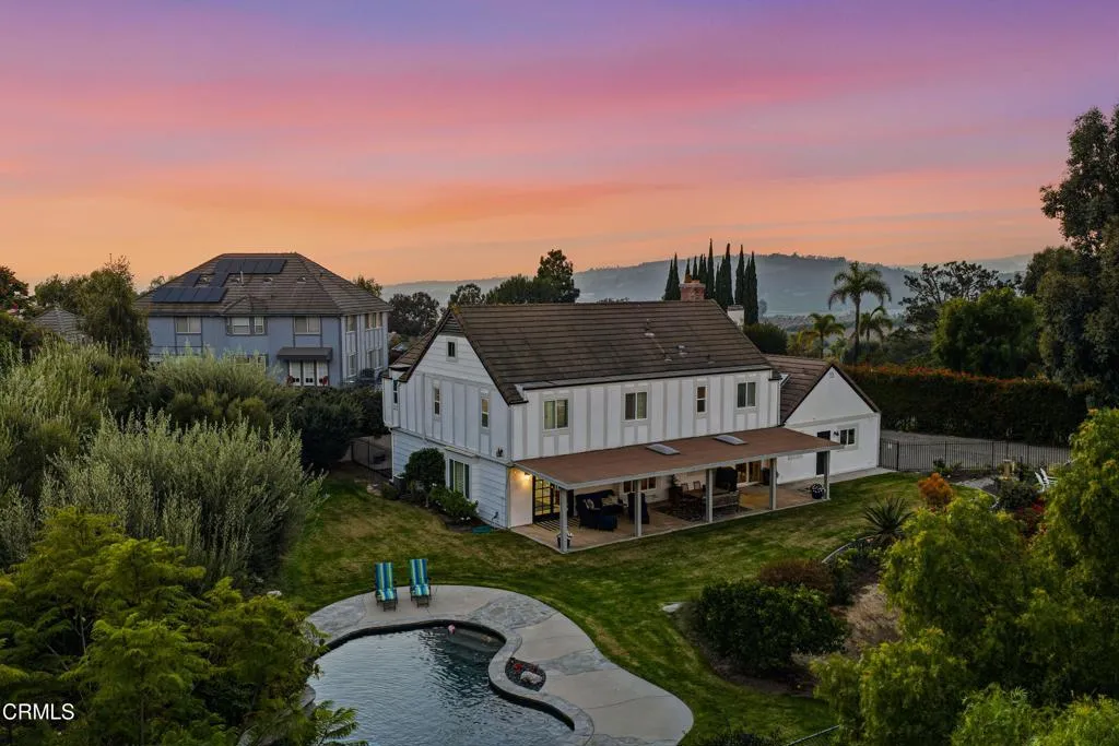 6065 Cielo Vista Court, Camarillo, California 93012 home-pic-3