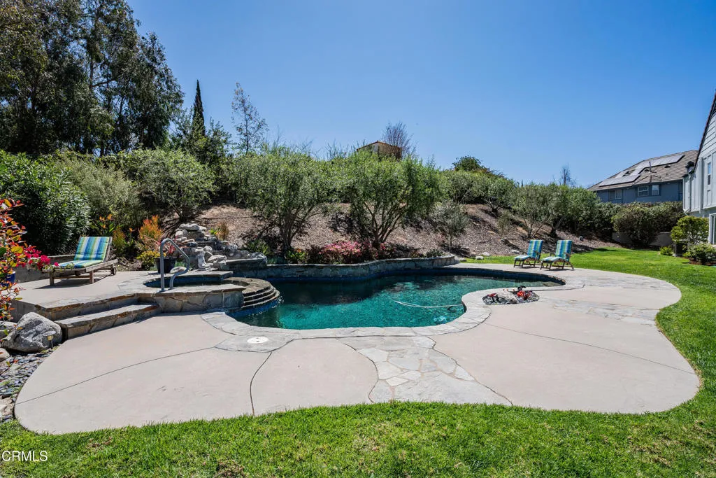 6065 Cielo Vista Court, Camarillo, California 93012 home-pic-46