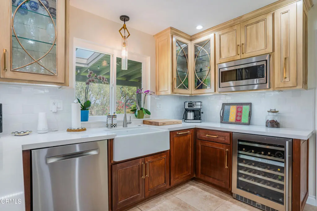6065 Cielo Vista Court, Camarillo, California 93012 home-pic-18