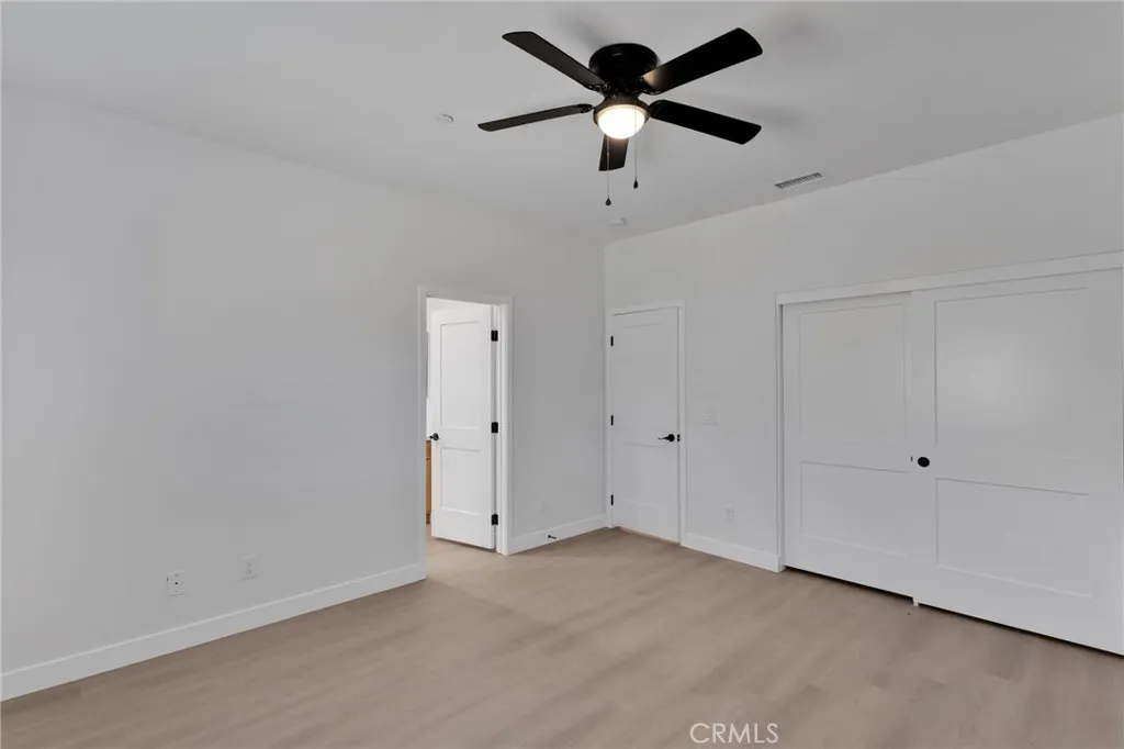 15561 Desert Star, Apple Valley, California 92307 home-pic-13