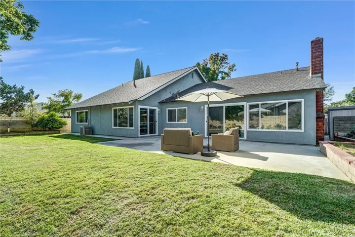 2000 Camino Centroloma, Fullerton, California 92833