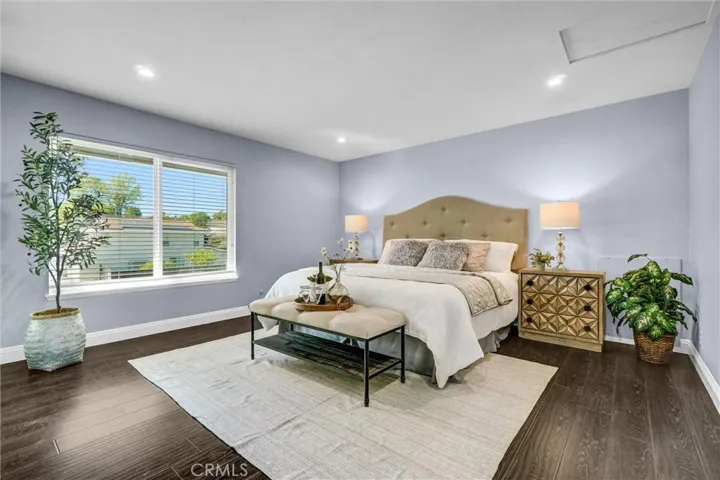 2000 Camino Centroloma, Fullerton, California 92833