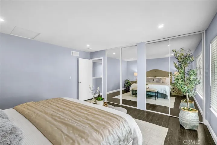 2000 Camino Centroloma, Fullerton, California 92833