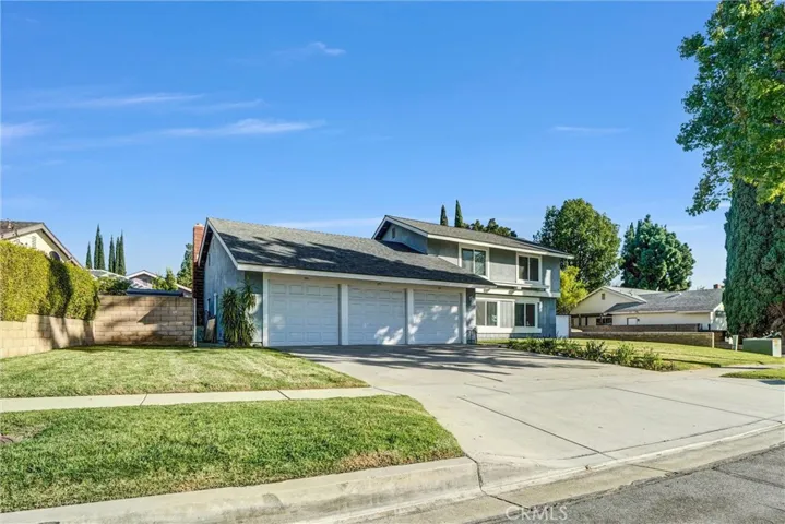 2000 Camino Centroloma, Fullerton, California 92833