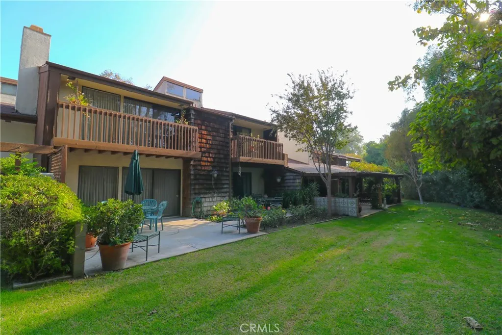 9455 Friendly Woods, Whittier, California 90605 home-pic-3