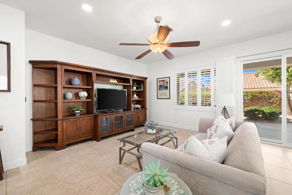 37677 Mojave Sage Street, Palm Desert, California 92211 home-pic-9