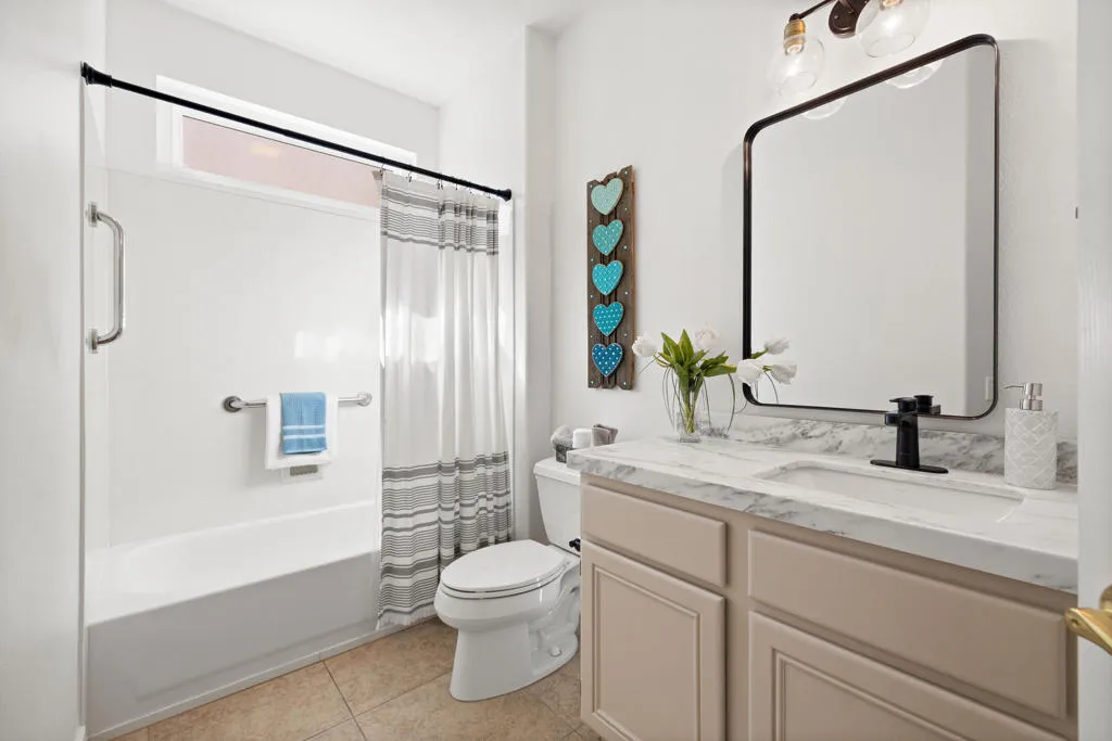 37677 Mojave Sage Street, Palm Desert, California 92211 home-pic-29