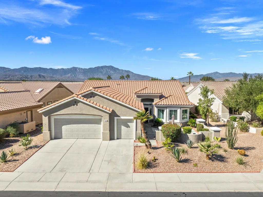 37677 Mojave Sage Street, Palm Desert, California 92211 home-pic-0