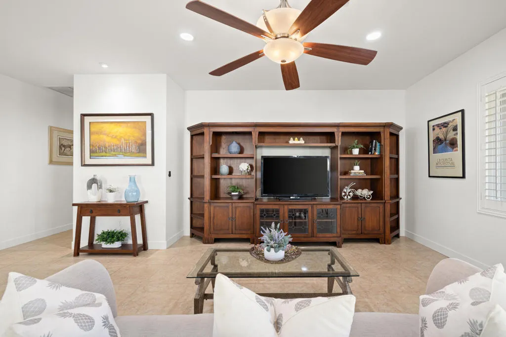 37677 Mojave Sage Street, Palm Desert, California 92211 home-pic-10
