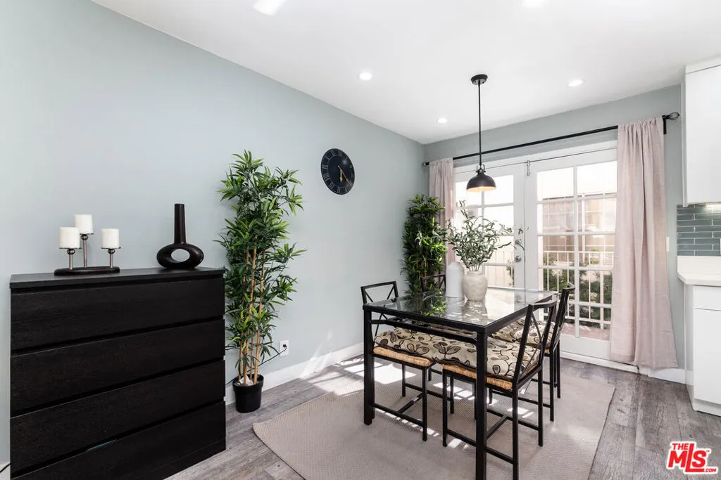 1145 Larrabee Street 6, West Hollywood, California 90069 home-pic-7