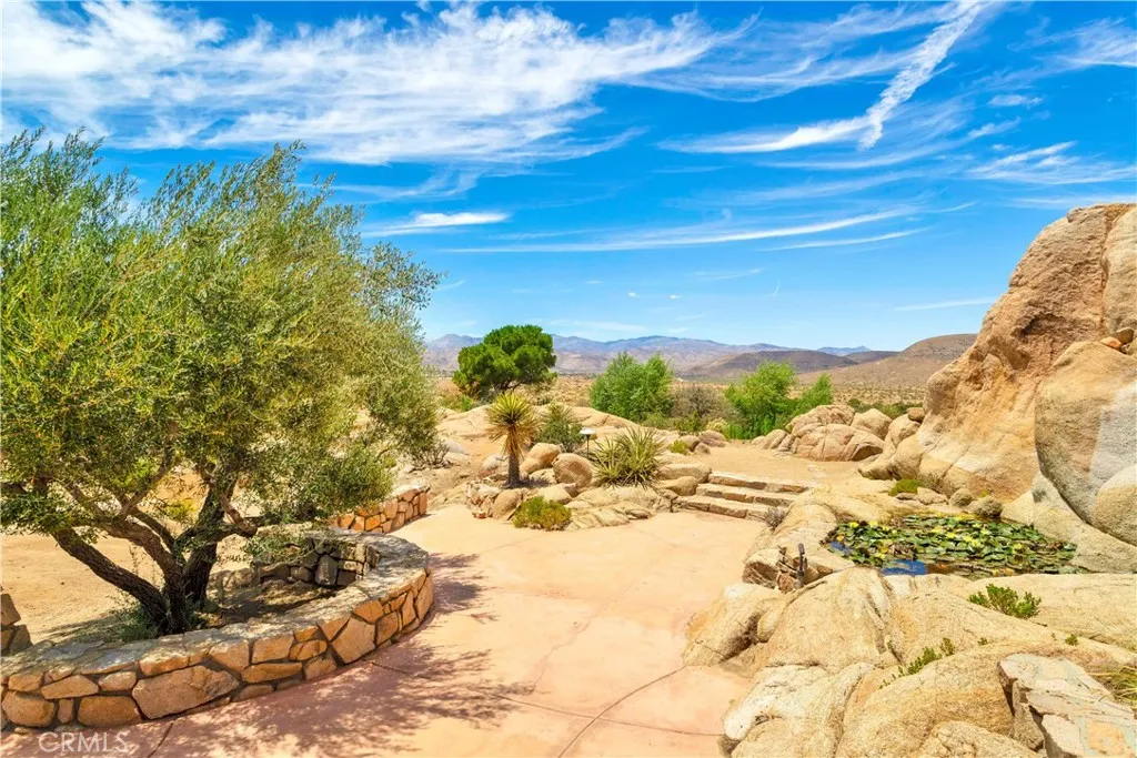 55290 Flying Tigers Road, Pioneertown, California 92268 home-pic-74