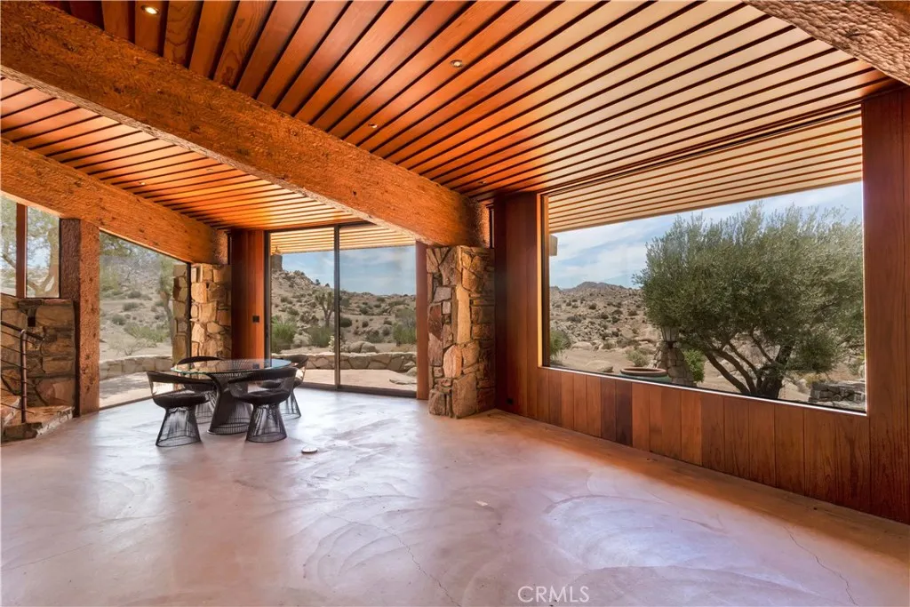 55290 Flying Tigers Road, Pioneertown, California 92268 home-pic-61