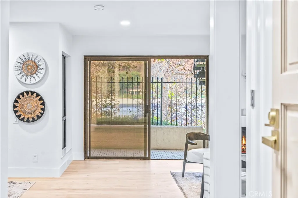 22482 Formentor 15, Mission Viejo, California 92692 home-pic-3