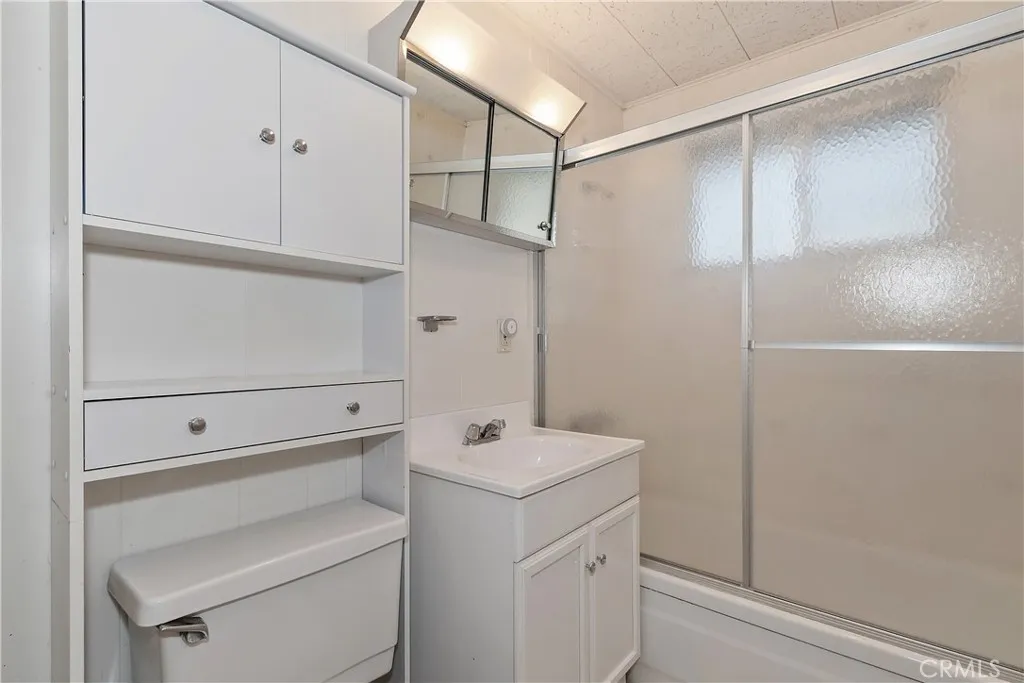 33401 Wild Rose, Green Valley Lake, California 92341 home-pic-13