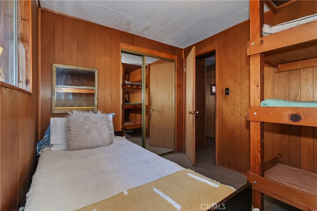 33401 Wild Rose, Green Valley Lake, California 92341 home-pic-19