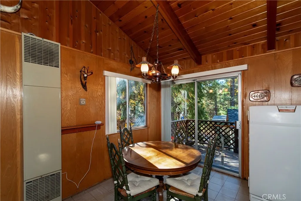 33401 Wild Rose, Green Valley Lake, California 92341 home-pic-7