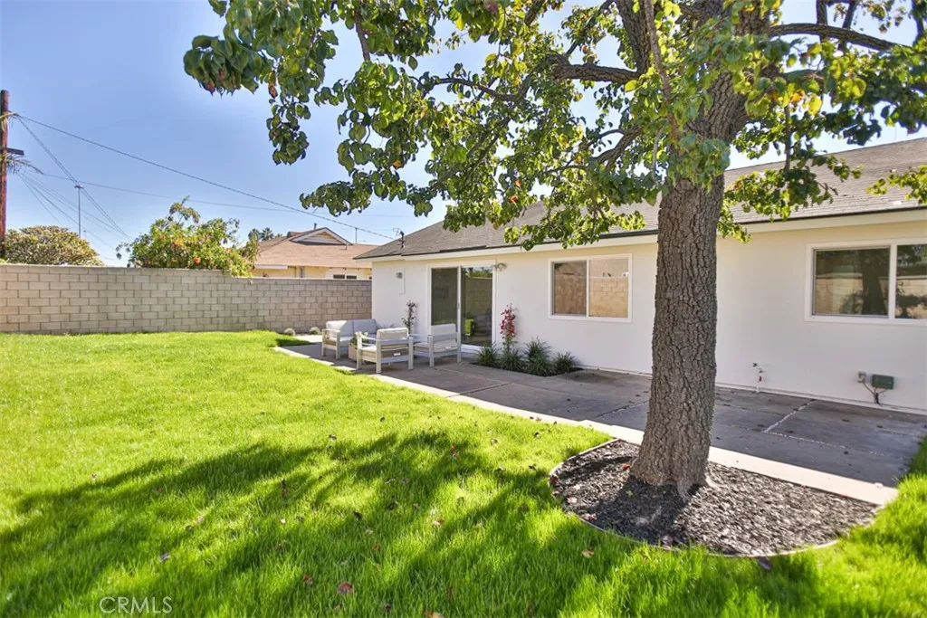 6401 Royal Oak, Huntington Beach, California 92647 home-pic-10