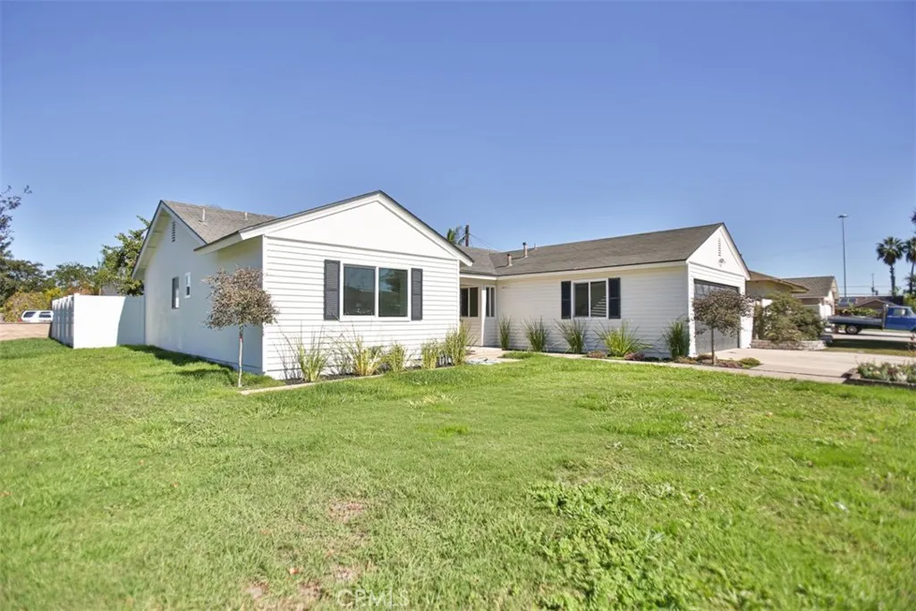 6401 Royal Oak, Huntington Beach, California 92647 home-pic-6