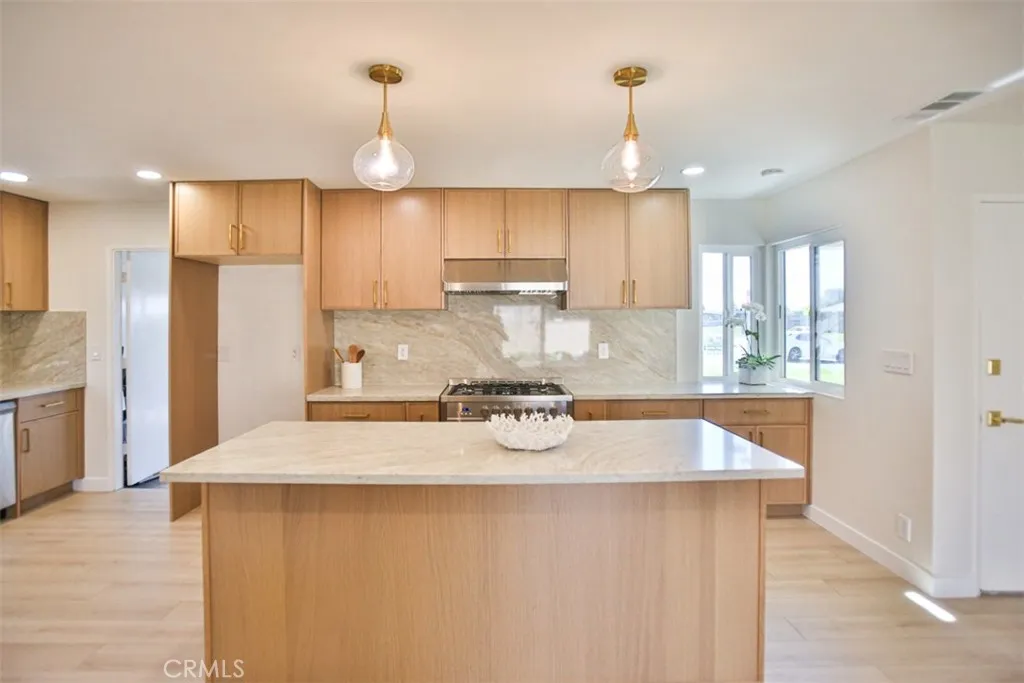 6401 Royal Oak, Huntington Beach, California 92647 home-pic-28