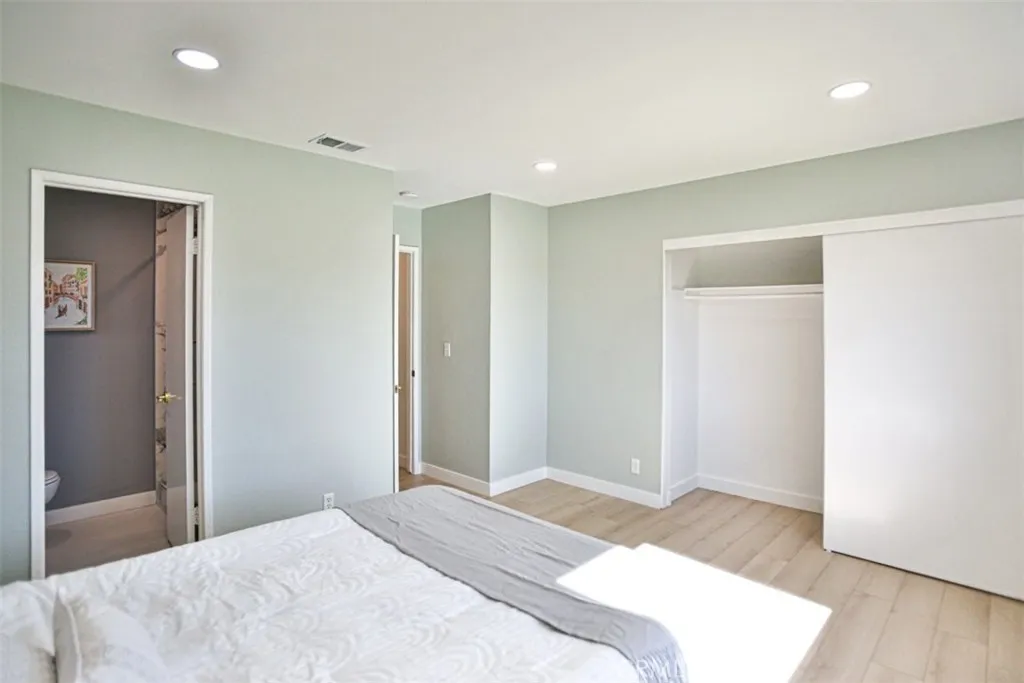 6401 Royal Oak, Huntington Beach, California 92647 home-pic-41