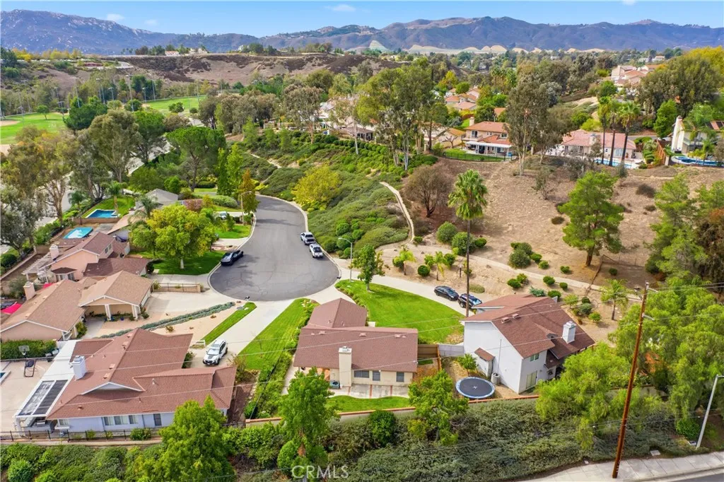 43027 Argo Ct, Temecula, California 92592 home-pic-36