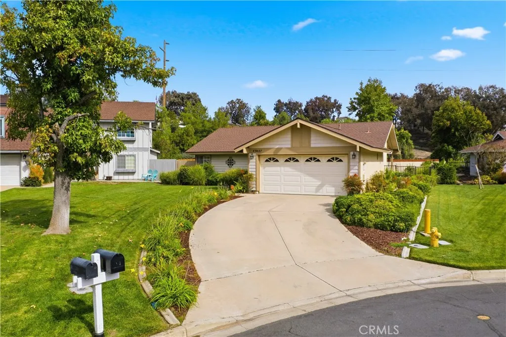 43027 Argo Ct, Temecula, California 92592 home-pic-2