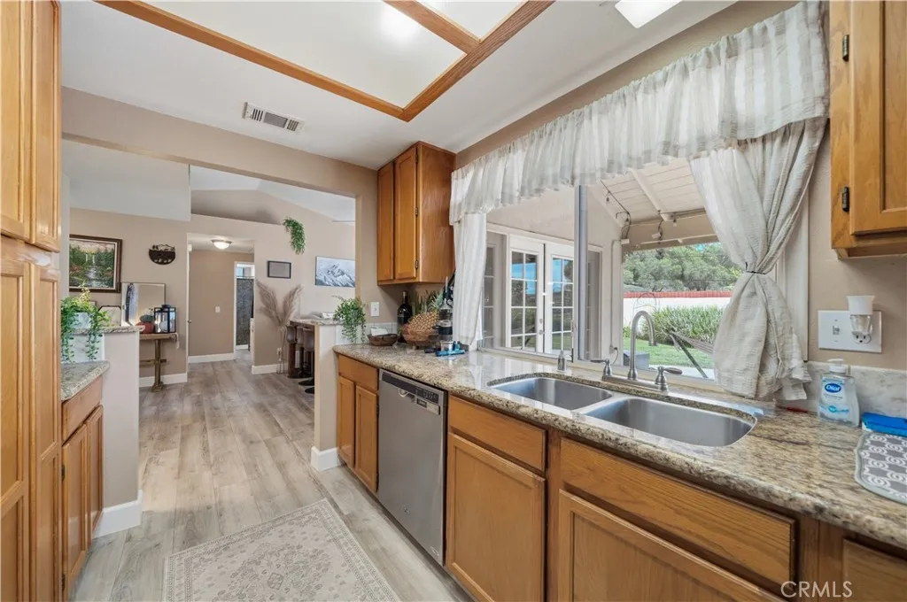 43027 Argo Ct, Temecula, California 92592 home-pic-12