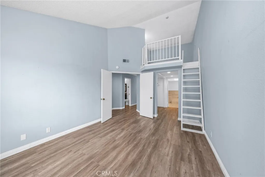 4900 N Grand Avenue 104, Covina, California 91724 home-pic-20