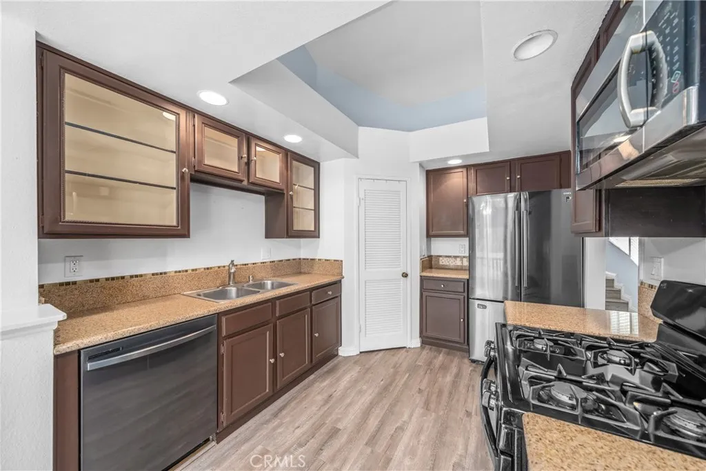 4900 N Grand Avenue 104, Covina, California 91724 home-pic-11