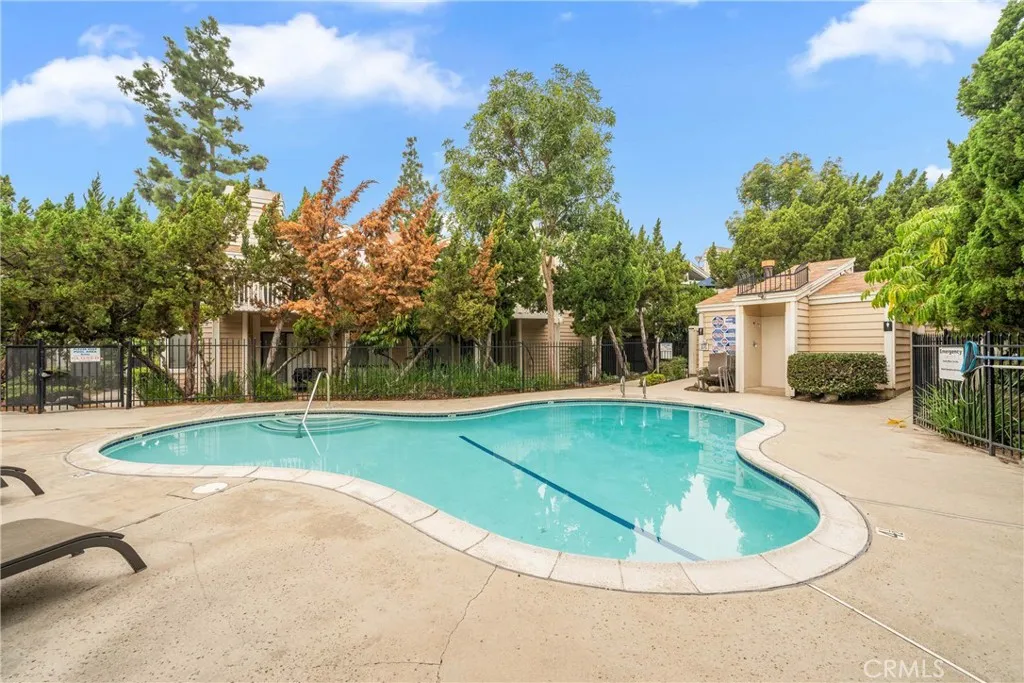 4900 N Grand Avenue 104, Covina, California 91724 home-pic-6