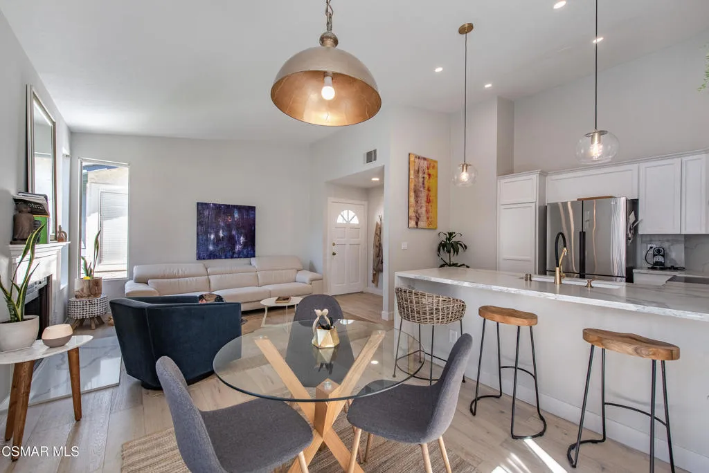 2450 Pleasant Way J, Thousand Oaks, California 91362 home-pic-4