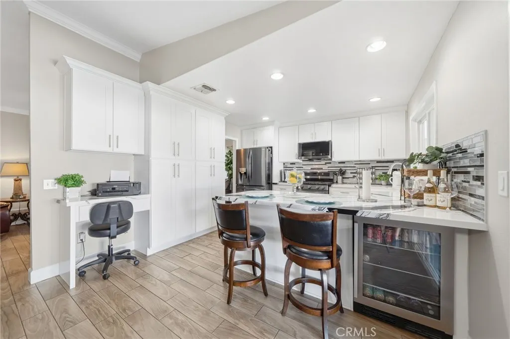26110 Lazy Creek Road, Menifee, California 92586 home-pic-35