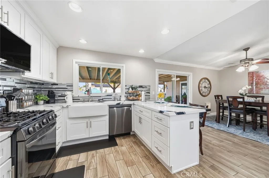 26110 Lazy Creek Road, Menifee, California 92586 home-pic-29