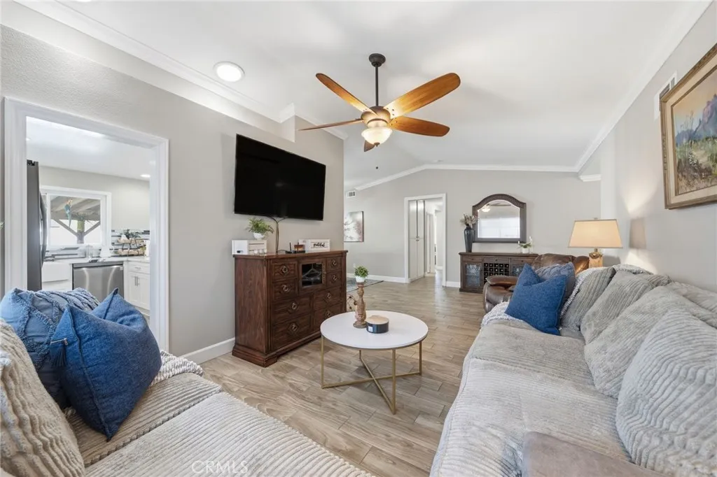 26110 Lazy Creek Road, Menifee, California 92586 home-pic-24