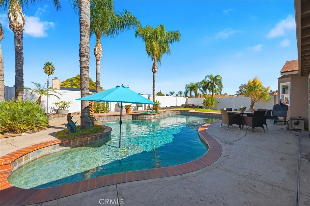 26110 Lazy Creek Road, Menifee, California 92586 home-pic-11
