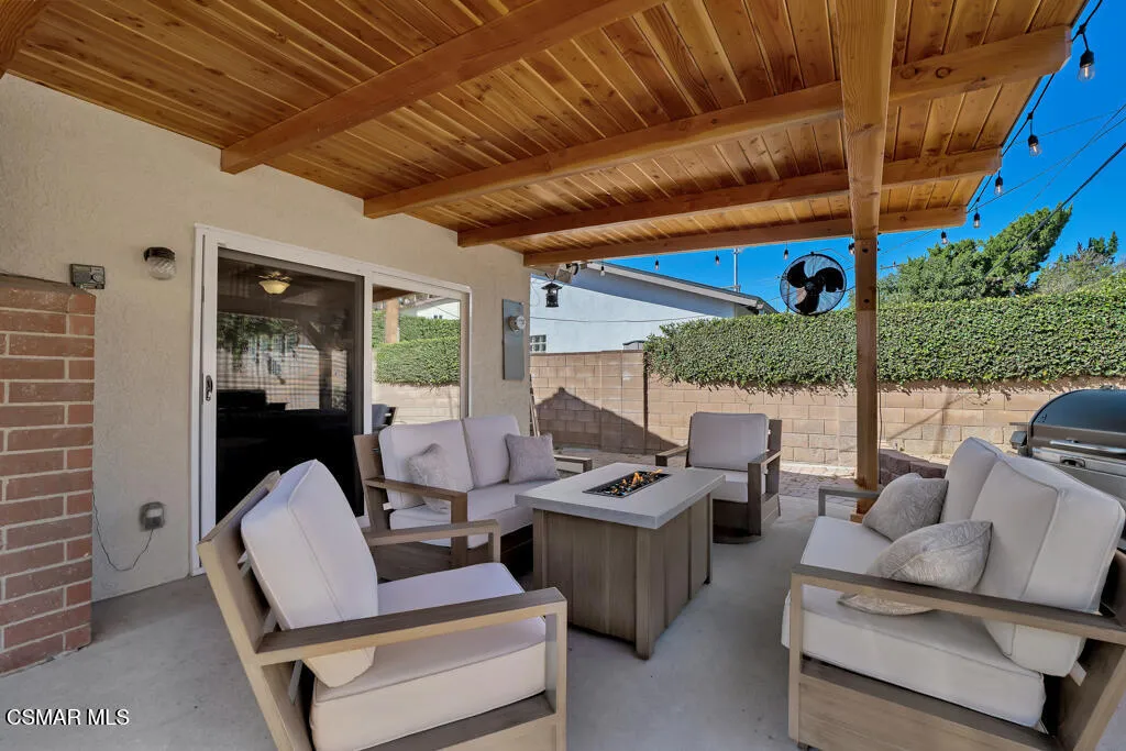 2224 Alscot Avenue, Simi Valley, California 93063 home-pic-19