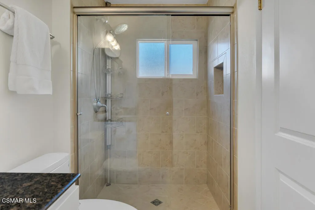2224 Alscot Avenue, Simi Valley, California 93063 home-pic-13