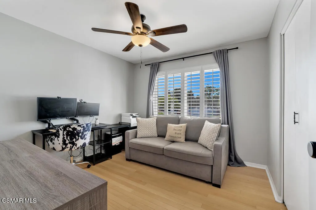 2224 Alscot Avenue, Simi Valley, California 93063 home-pic-17