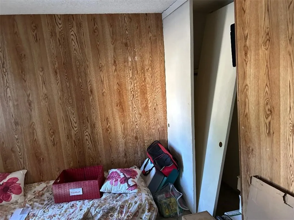 1286 N Pine Needle Court, Azusa, California 91702 home-pic-21